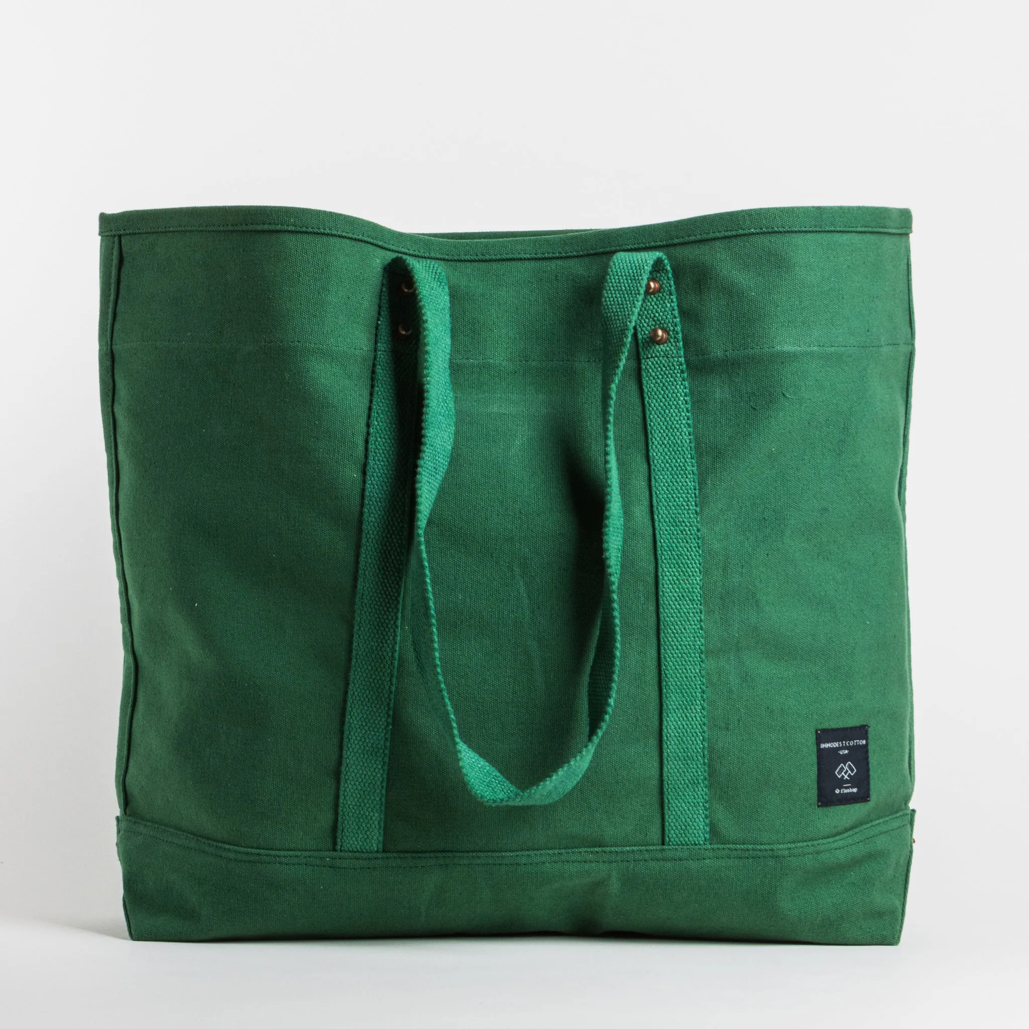 Large East West Tote | Pine